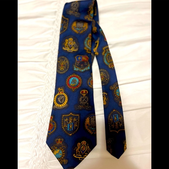 Cogburn’s Other - Cogburn’s Imported from Italy navy tie with colored crests